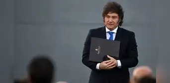 Javier Milei presenta reforma del código penal que endurece las penas de cárcel en Argentina