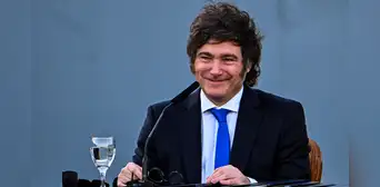 Milei asegura que la inflación "desaparece" de Argentina en 2026 y resalta apoyo de Estados Unidos: "El rumbo correcto" Milei asegura que la inflación "desaparece" de Argentina en 2026 y resalta apoyo de Estados Unidos: "El rumbo correcto"