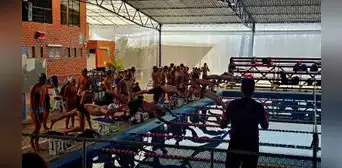 Surco no valora a una de sus principales leyendas: cierran la histórica piscina y formadora de campeones de Johnny Bello Surco no valora a una de sus principales leyendas: cierran la histórica piscina y formadora de campeones de Johnny Bello