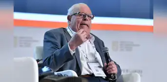 Julio Velarde advierte que leyes de aumento de gasto erosionan más las finanzas del Perú Julio Velarde advierte que leyes de aumento de gasto erosionan más las finanzas del Perú