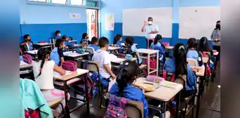 ¿Solo los colegios públicos tendrán vacaciones en octubre de 2025 o también los privados? Lo que dice Minedu ¿Solo los colegios públicos tendrán vacaciones en octubre de 2025 o también los privados? Lo que dice Minedu
