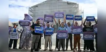 Corte Suprema de EE.UU. examina prohibición de "terapias de conversión" para menores de edad