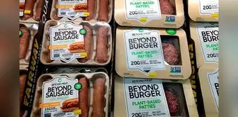 Europa busca prohibir términos como 'hamburguesa' o 'salchicha' en productos vegetarianos Europa busca prohibir términos como 'hamburguesa' o 'salchicha' en productos vegetarianos