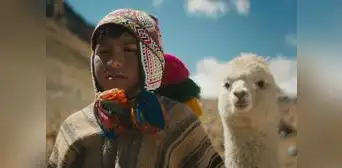 'Raíz': la película en quechua sobre la niñez, el fútbol y una comunidad amenazada por la minería 'Raíz': la película en quechua sobre la niñez, el fútbol y una comunidad amenazada por la minería