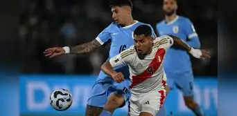 Con Manuel Barreto como técnico interino, la selección peruana enfrenta a Chile en Santiago en un “Clásico del Pacífico” nada amistoso (6:00 p.m.). Con Manuel Barreto como técnico interino, la selección peruana enfrenta a Chile en Santiago en un “Clásico del Pacífico” nada amistoso (6:00 p.m.).