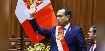 40 horas después de asumir la presidencia, José Jerí no logra formar su gabinete de ministros 40 horas después de asumir la presidencia, José Jerí no logra formar su gabinete de ministros