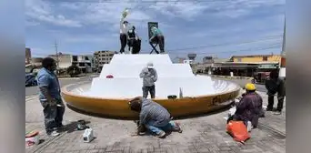 Chiclayo: artistas plásticos embellecen de forma voluntaria el ingreso a Monsefú