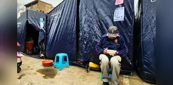 Más de 200 damnificados por voraz incendio en Pamplona Alta viven hacinados en carpas: hasta 3 familias comparten un solo refugio Más de 200 damnificados por voraz incendio en Pamplona Alta viven hacinados en carpas: hasta 3 familias comparten un solo refugio
