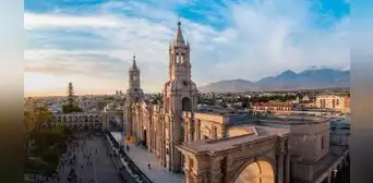 La gran celebración de la lengua española en Arequipa, por Santiago Muñoz Machado