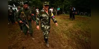 Colombia: disidentes de las FARC usan drones explosivos para atacar casa de alcalde y bases militares Colombia: disidentes de las FARC usan drones explosivos para atacar casa de alcalde y bases militares