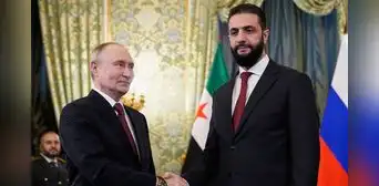 Presidente de Siria, Ahmed al Sharaa, pide a Vladimir Putin la entrega de Bashar al Asad refugiado en Moscú Presidente de Siria, Ahmed al Sharaa, pide a Vladimir Putin la entrega de Bashar al Asad refugiado en Moscú
