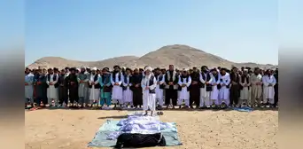 Afganistán y Pakistán amplían el alto el fuego de 48 horas mientras se aproxima el diálogo en Doha, según medios Afganistán y Pakistán amplían el alto el fuego de 48 horas mientras se aproxima el diálogo en Doha, según medios