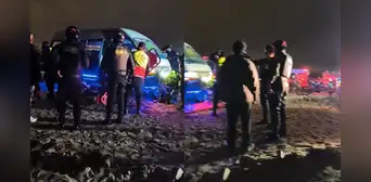 Mujer se encuentra en estado crítico tras ataque extorsivo contra combi en ruta Chepén-Lurín: "La han desahuciado" Mujer se encuentra en estado crítico tras ataque extorsivo contra combi en ruta Chepén-Lurín: "La han desahuciado"