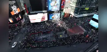 EEUU: Miles de personas marchan bajo el lema 'No a los Reyes' en protesta contra el liderazgo de Donald Trump EEUU: Miles de personas marchan bajo el lema 'No a los Reyes' en protesta contra el liderazgo de Donald Trump