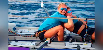 Histórica hazaña: dos mujeres británicas llegan a Australia tras remar seis meses desde Perú en un pequeño bote