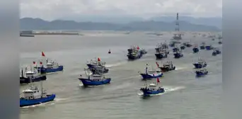 Advierten pesca ilegal de pota por flotas asiáticas y piden medidas urgentes de control Advierten pesca ilegal de pota por flotas asiáticas y piden medidas urgentes de control