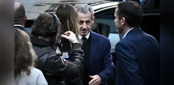 Francia: expresidente Nicolas Sarkozy ingresa a prisión tras ser condenado por asociación ilícita