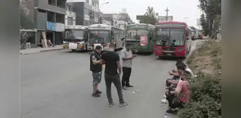 Gremios analizan la posibilidad de un paro tras seguida de ataques a transportistas pese a medidas del Ejecutivo Gremios analizan la posibilidad de un paro tras seguida de ataques a transportistas pese a medidas del Ejecutivo