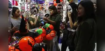 Halloween y Día de la Canción Criolla: peruanos gastarían entre S/60 y S/300, estima la CCL Halloween y Día de la Canción Criolla: peruanos gastarían entre S/60 y S/300, estima la CCL