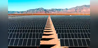 Científicos de China han cubierto un desierto con paneles solares y confirman que pueden cambiar el ecosistema de allí para siempre Científicos de China han cubierto un desierto con paneles solares y confirman que pueden cambiar el ecosistema de allí para siempre