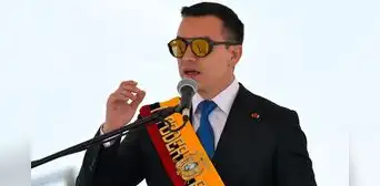 Ecuador: Daniel Noboa propone instalar una base militar extranjera en Galápagos para combatir el narcotráfico Ecuador: Daniel Noboa propone instalar una base militar extranjera en Galápagos para combatir el narcotráfico