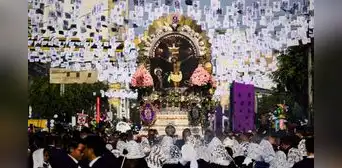 ¿A qué hora sale la sagrada imagen del Señor de los Milagros en procesión este sábado 1 de noviembre? ¿A qué hora sale la sagrada imagen del Señor de los Milagros en procesión este sábado 1 de noviembre?