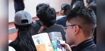 Impulsan prevención y orientación a jóvenes universitarios de Mollendo y El Predegal