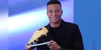 Kylian Mbappé ganó su primer Botín de Oro y hoy buscará más goles con el Real Madrid que enfrenta al Valencia Kylian Mbappé ganó su primer Botín de Oro y hoy buscará más goles con el Real Madrid que enfrenta al Valencia