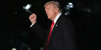 Trump advierte que el fin de Maduro se acerca, aunque duda que Estados Unidos entre en guerra con Venezuela Trump advierte que el fin de Maduro se acerca, aunque duda que Estados Unidos entre en guerra con Venezuela