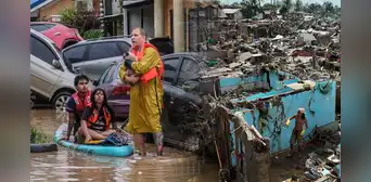 Filipinas registra al menos 140 muertos y 127 desaparecidos tras el devastador paso del tifón Kalmaegi Filipinas registra al menos 140 muertos y 127 desaparecidos tras el devastador paso del tifón Kalmaegi