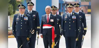Relevo del Comandante General de la FAP no cambiará calendario de compra de 24 cazas