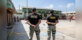 Gobierno de Jerí endurece medidas en penales, pero deja desprotegidos a trabajadores del INPE Gobierno de Jerí endurece medidas en penales, pero deja desprotegidos a trabajadores del INPE