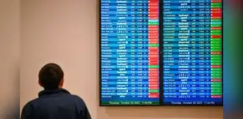 Cierre del gobierno en EE.UU. provoca miles de vuelos cancelados y aeropuertos colapsados Cierre del gobierno en EE.UU. provoca miles de vuelos cancelados y aeropuertos colapsados