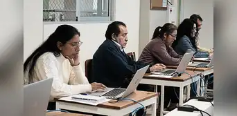 Minedu ofrece becas gratis para que docentes puedan ascender en la Carrera Pública Magisterial: cómo acceder y cuántas vacantes hay Minedu ofrece becas gratis para que docentes puedan ascender en la Carrera Pública Magisterial: cómo acceder y cuántas vacantes hay
