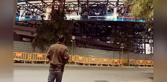 Messi conoce el nuevo Camp Nou e ilusiona a hinchas de Barcelona: "Ojalá pueda volver y no solo para despedirme"