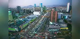 BCP proyecta que la economía peruana crecerá 3,2% en 2026: retiro AFP ayudará al consumo todo el verano BCP proyecta que la economía peruana crecerá 3,2% en 2026: retiro AFP ayudará al consumo todo el verano