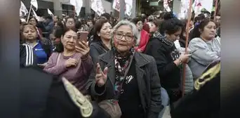 Paro nacional del Sutep hoy, 13 de noviembre: docentes acatan huelga y Minedu aclara situación de clases Paro nacional del Sutep hoy, 13 de noviembre: docentes acatan huelga y Minedu aclara situación de clases