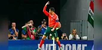 Cristiano Ronaldo deja en shock al poner fecha a su retiro del fútbol profesional: "Cuando uno llega a cierta edad, empieza a contar los meses" Cristiano Ronaldo deja en shock al poner fecha a su retiro del fútbol profesional: "Cuando uno llega a cierta edad, empieza a contar los meses"