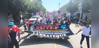 Paro del Sutep: miles de docentes marchan en Chiclayo para exigir pensiones justas y mayor presupuesto para el sector Paro del Sutep: miles de docentes marchan en Chiclayo para exigir pensiones justas y mayor presupuesto para el sector