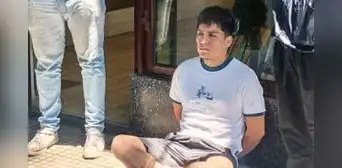 Capturan a alias ‘El Jorobado Deivi’, presunto cabecilla de ‘Los Compadres’, en Argentina: vinculado a sicariato y extorsiones en La Libertad Capturan a alias ‘El Jorobado Deivi’, presunto cabecilla de ‘Los Compadres’, en Argentina: vinculado a sicariato y extorsiones en La Libertad