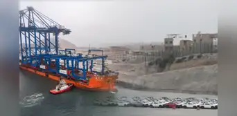 Alto funcionario de Cosco Shipping afirma que ministerios de Perú no asignan recursos para el desarrollo urbano de Chancay Alto funcionario de Cosco Shipping afirma que ministerios de Perú no asignan recursos para el desarrollo urbano de Chancay