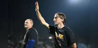Luka Modric jugará su quinta Copa del Mundo con Croacia, que ayer venció 3-1 a Islas Feroe