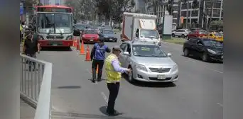 Más de 1.000 vehículos informales circulan cada día sin control en Javier Prado: ATU identifica puntos críticos en Lima Más de 1.000 vehículos informales circulan cada día sin control en Javier Prado: ATU identifica puntos críticos en Lima