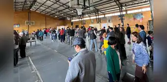 Elecciones Chile 2025: ¿Se puede votar en la hora límite y sí aún se está en la fila de la mesa de sufragio? Elecciones Chile 2025: ¿Se puede votar en la hora límite y sí aún se está en la fila de la mesa de sufragio?