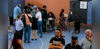 Elecciones en Chile 2025: hasta qué hora se puede ir a votar para elegir al próximo presidente y los diputados Elecciones en Chile 2025: hasta qué hora se puede ir a votar para elegir al próximo presidente y los diputados