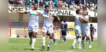 ¡CD Moquegua jugará la Liga 1! Venció 3-2 a César Vallejo y se quedó con el último ascenso a primera división ¡CD Moquegua jugará la Liga 1! Venció 3-2 a César Vallejo y se quedó con el último ascenso a primera división