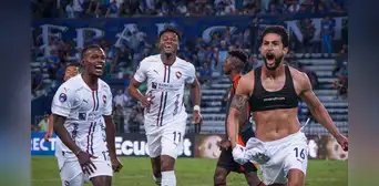 Emelec perdió al último minuto: cayó 2-1 ante LDU en ida de la semifinal de la Copa Ecuador 2025 Emelec perdió al último minuto: cayó 2-1 ante LDU en ida de la semifinal de la Copa Ecuador 2025