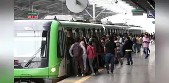 Línea 1 del Metro de Lima ampliará su capacidad con 31 nuevos trenes para atender a 80.000 pasajeros por hora y reducir colas