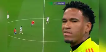 Pedro Gallese y su gesto de frustración tras el grosero error de Jairo Concha que provocó el 2-1 de Chile ante Perú Pedro Gallese y su gesto de frustración tras el grosero error de Jairo Concha que provocó el 2-1 de Chile ante Perú