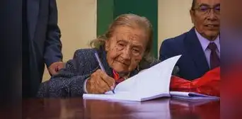 La historia de Blanca Marín, la auxiliar de enfermería de 89 años que cuestiona la atención actual del Sistema de Salud: “No tienen vocación” La historia de Blanca Marín, la auxiliar de enfermería de 89 años que cuestiona la atención actual del Sistema de Salud: “No tienen vocación”